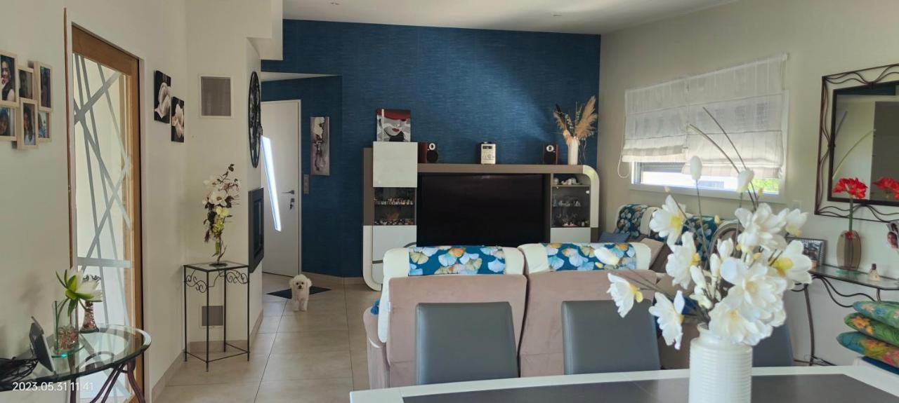 Apartamento Laloue Trangé Exterior foto